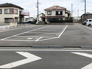 医療法人社団相潤会　さいたまクリニック駐車場